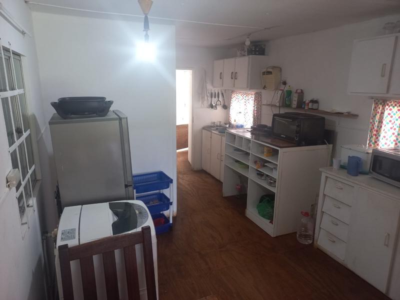 To Let 2 Bedroom Property for Rent in Grahamstown Eastern Cape